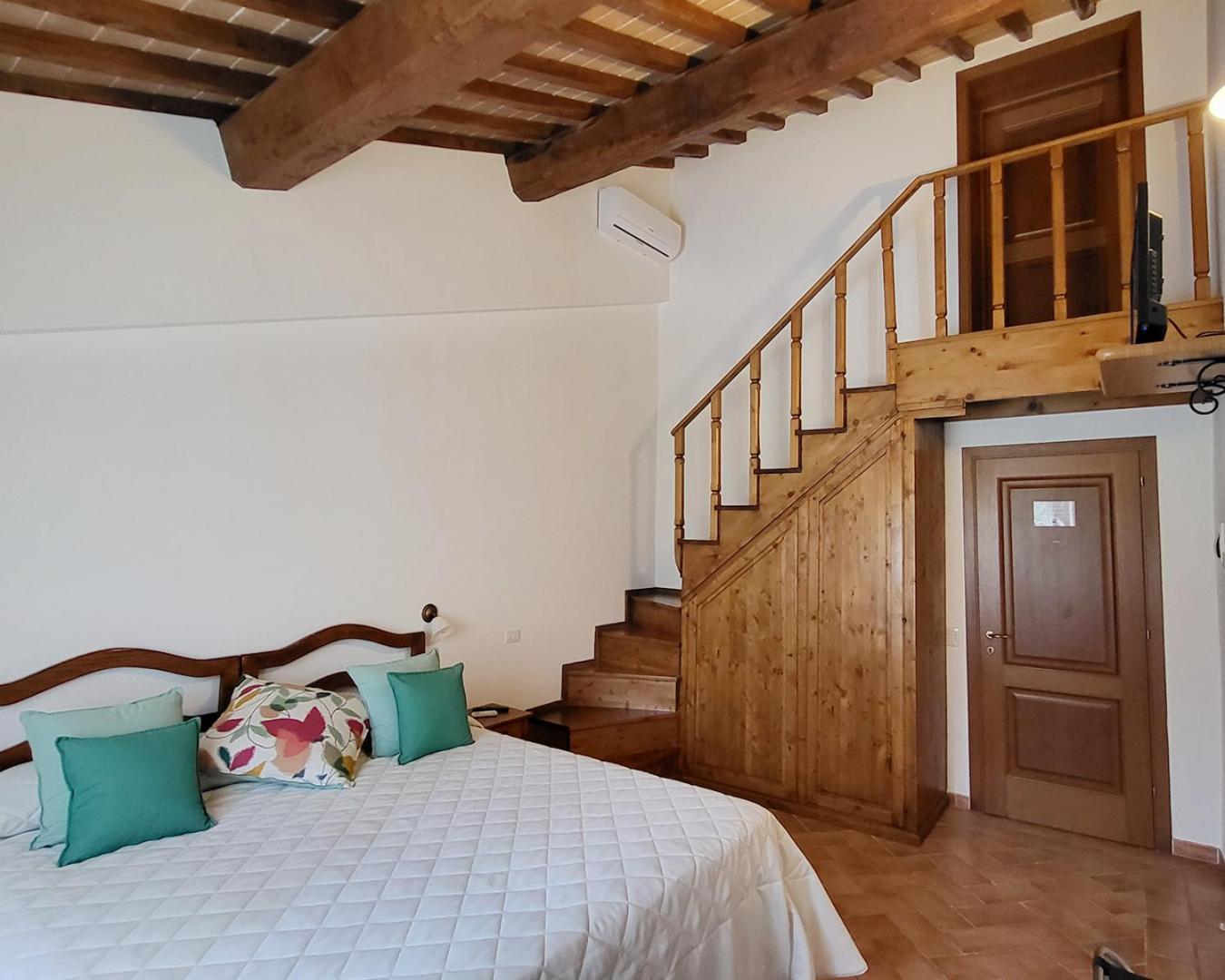 Resort Le Tegole Riparbella Ngoại thất bức ảnh
